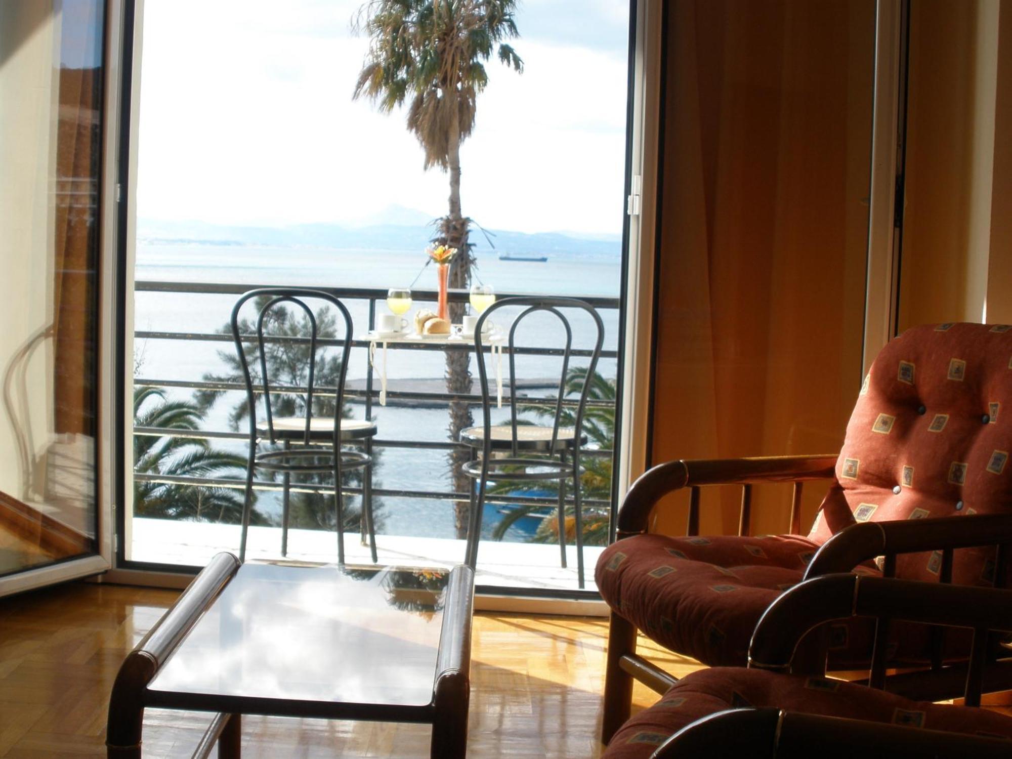 Hotel Akti Loutraki  Exterior photo