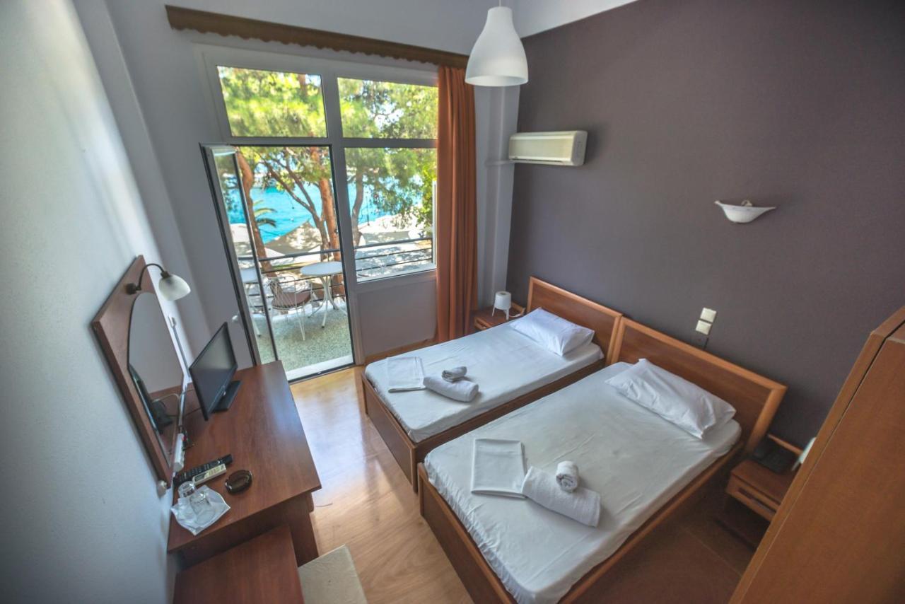 Hotel Akti Loutraki  Exterior photo